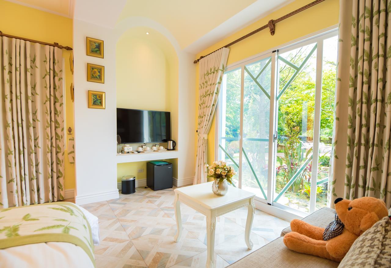 山閱聖堡羅莊園 Bed and Breakfast Yuchi Exteriör bild