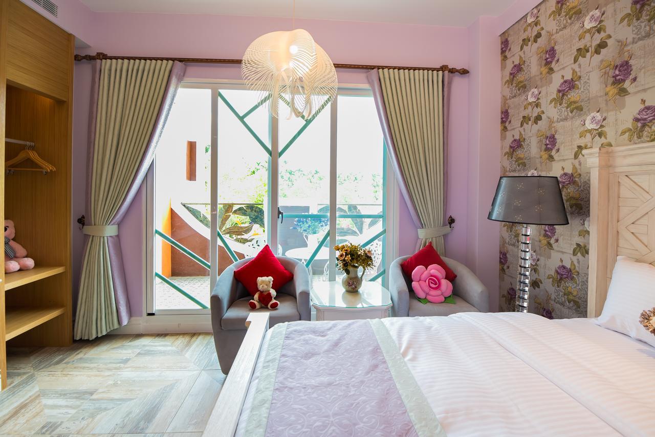 山閱聖堡羅莊園 Bed and Breakfast Yuchi Exteriör bild